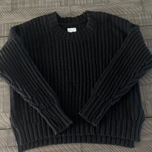 Aerie Black Ribbed Sweater w/ Thumbholes